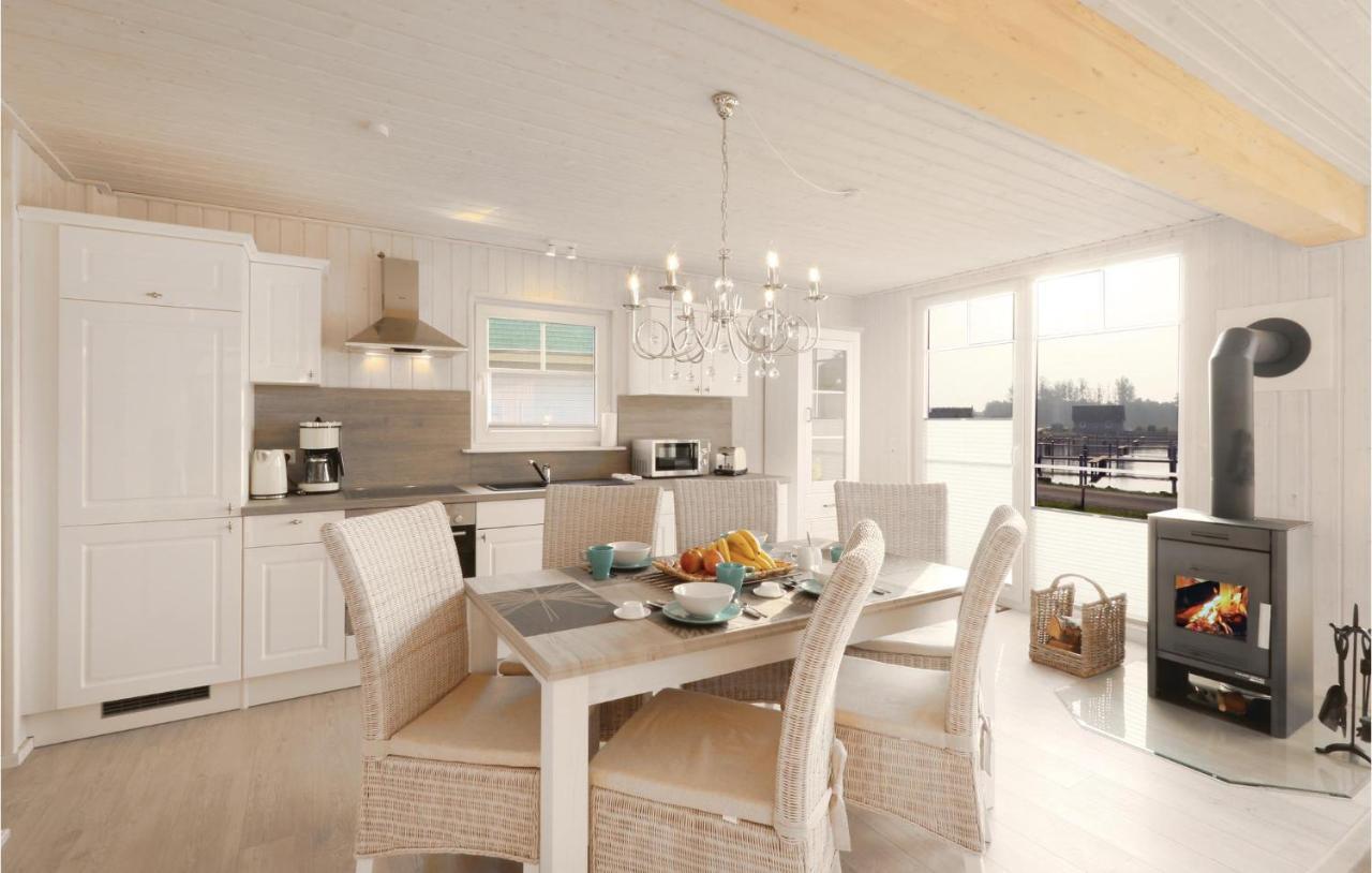Beautiful Home In Zerpenschleuse With Wifi Εξωτερικό φωτογραφία